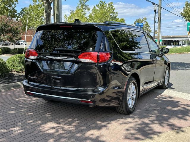 2018 Chrysler Pacifica Touring-L