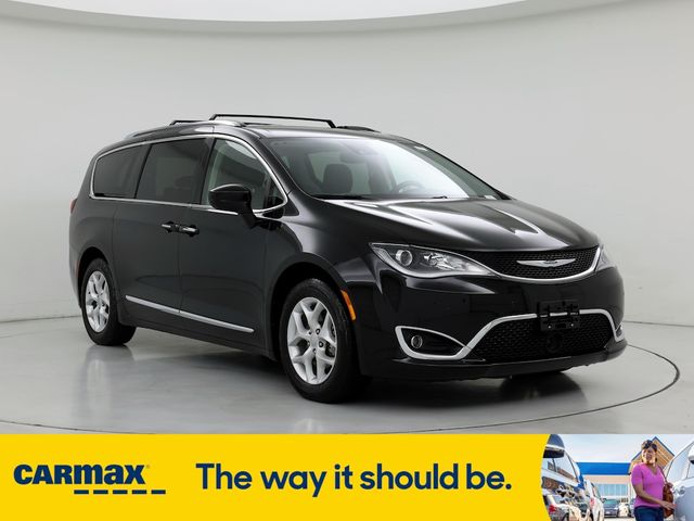 2018 Chrysler Pacifica Touring-L