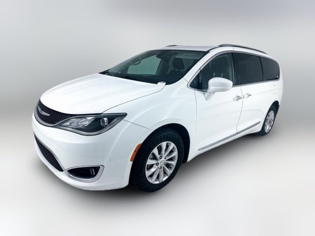 2018 Chrysler Pacifica Touring-L