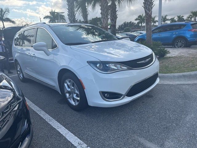 2018 Chrysler Pacifica Touring-L