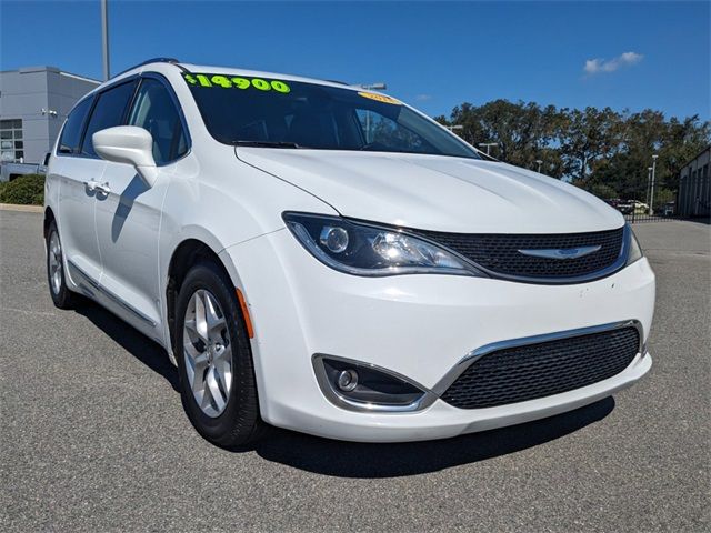 2018 Chrysler Pacifica Touring-L