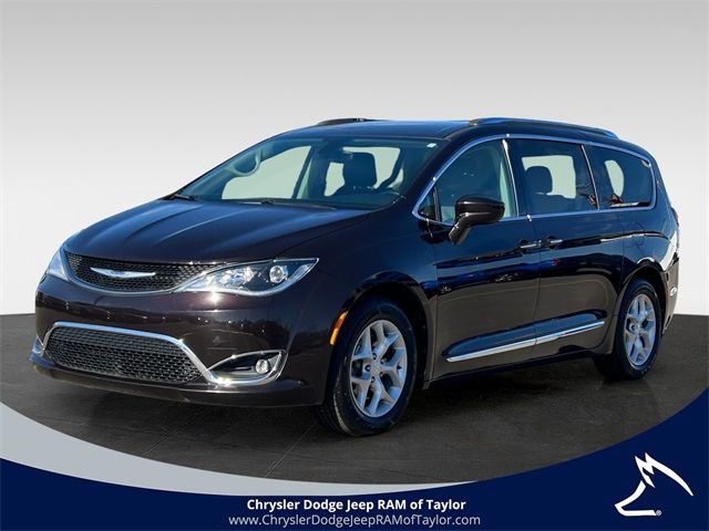 2018 Chrysler Pacifica Touring-L