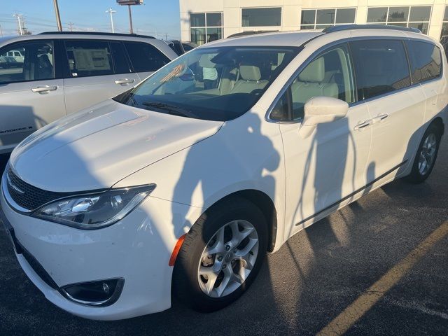 2018 Chrysler Pacifica Touring-L