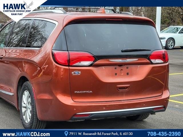 2018 Chrysler Pacifica Touring-L