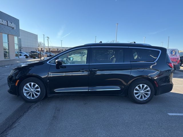 2018 Chrysler Pacifica Touring-L