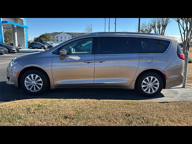 2018 Chrysler Pacifica Touring-L