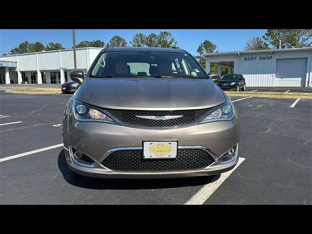 2018 Chrysler Pacifica Touring-L