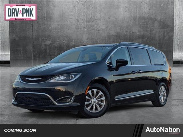 2018 Chrysler Pacifica Touring-L