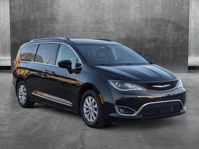 2018 Chrysler Pacifica Touring-L