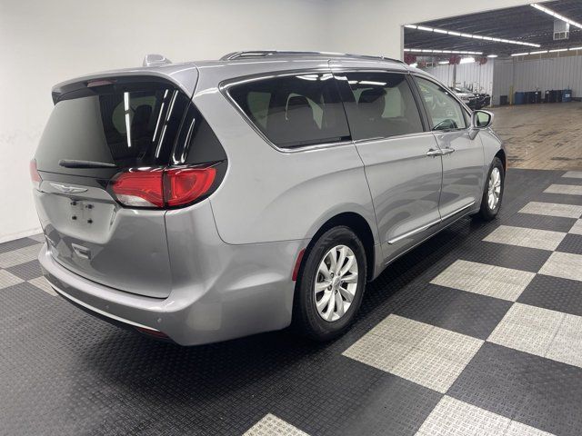 2018 Chrysler Pacifica Touring-L