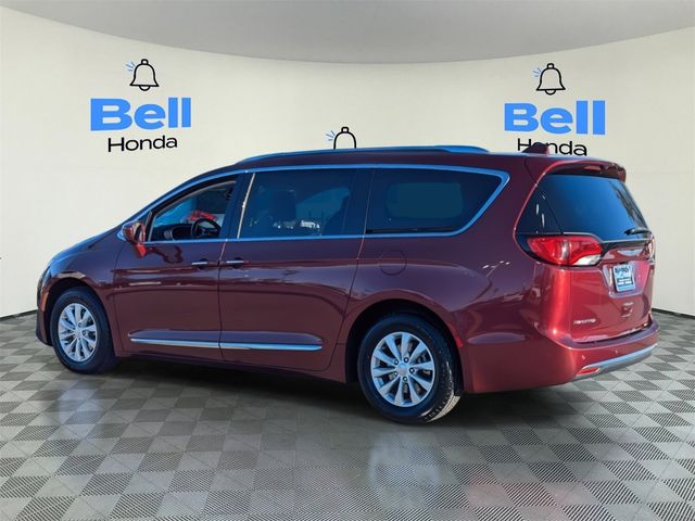 2018 Chrysler Pacifica Touring-L