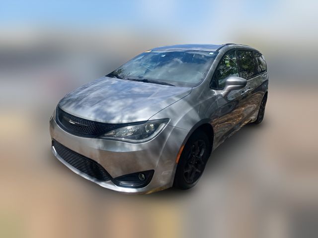 2018 Chrysler Pacifica Touring-L