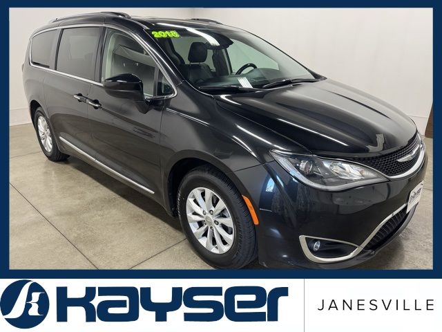 2018 Chrysler Pacifica Touring-L