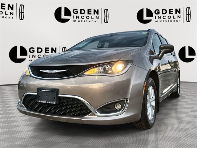 2018 Chrysler Pacifica Touring-L