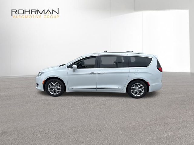 2018 Chrysler Pacifica Touring-L