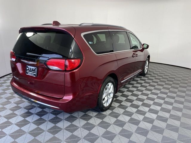 2018 Chrysler Pacifica Touring-L