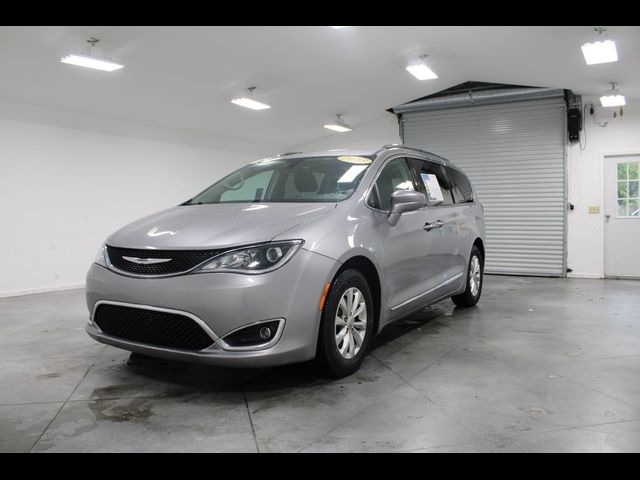 2018 Chrysler Pacifica Touring-L