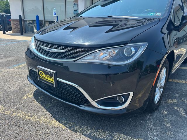 2018 Chrysler Pacifica Touring-L