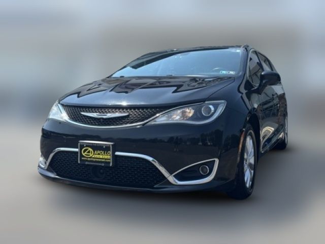 2018 Chrysler Pacifica Touring-L