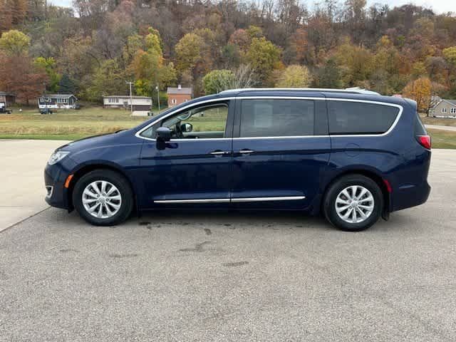 2018 Chrysler Pacifica Touring-L