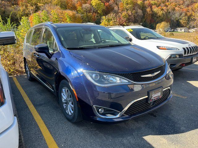 2018 Chrysler Pacifica Touring-L