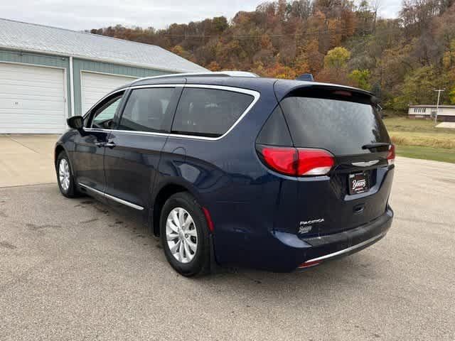 2018 Chrysler Pacifica Touring-L