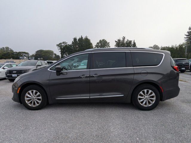 2018 Chrysler Pacifica Touring-L