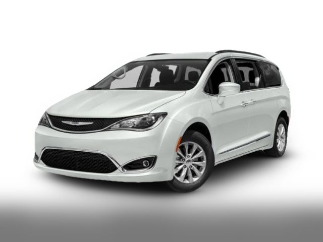 2018 Chrysler Pacifica Touring-L