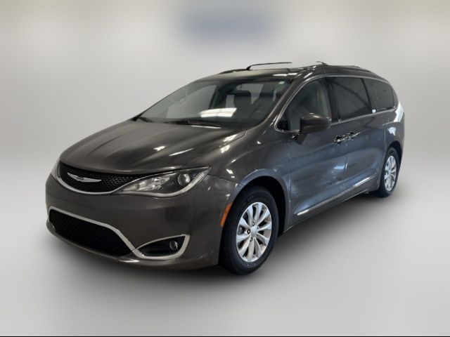 2018 Chrysler Pacifica Touring-L