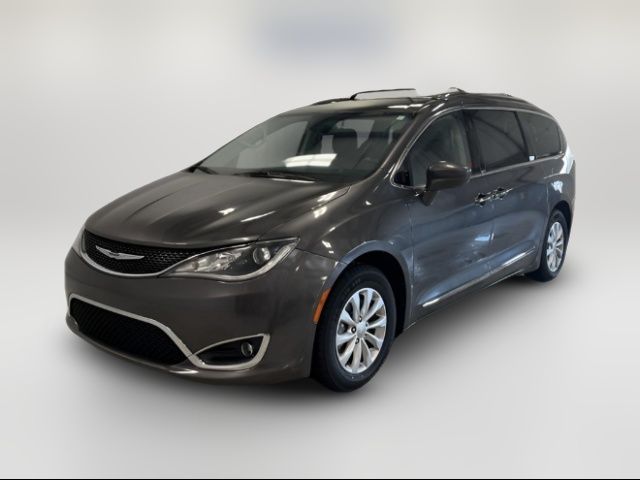 2018 Chrysler Pacifica Touring-L