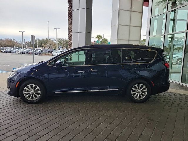 2018 Chrysler Pacifica Touring-L