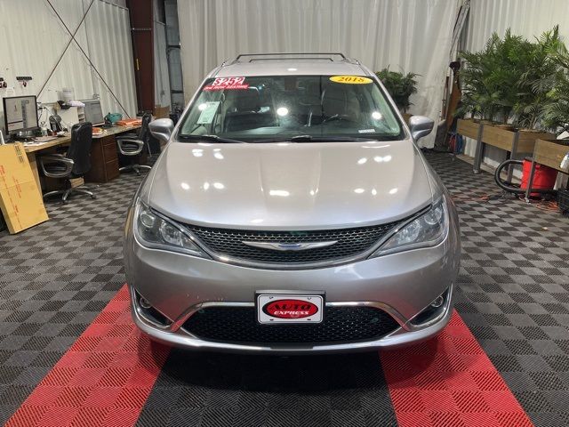 2018 Chrysler Pacifica Touring-L