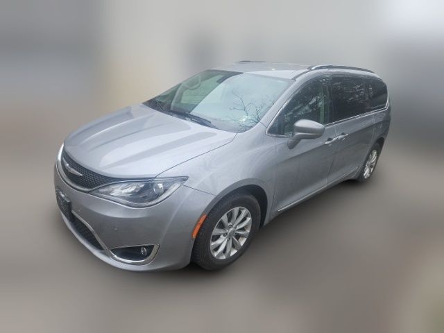 2018 Chrysler Pacifica Touring-L