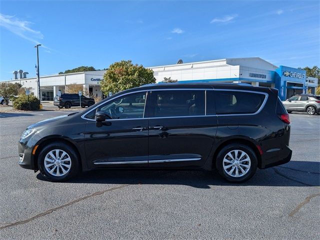 2018 Chrysler Pacifica Touring-L