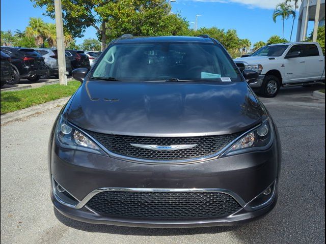 2018 Chrysler Pacifica Touring-L