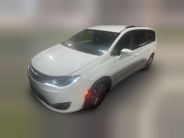 2018 Chrysler Pacifica Touring-L