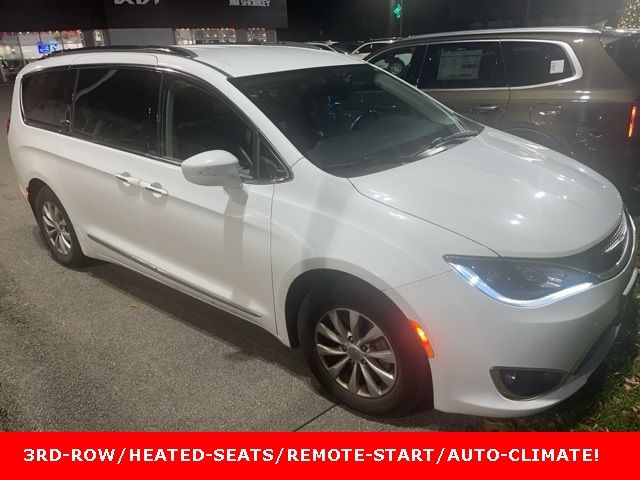 2018 Chrysler Pacifica Touring-L