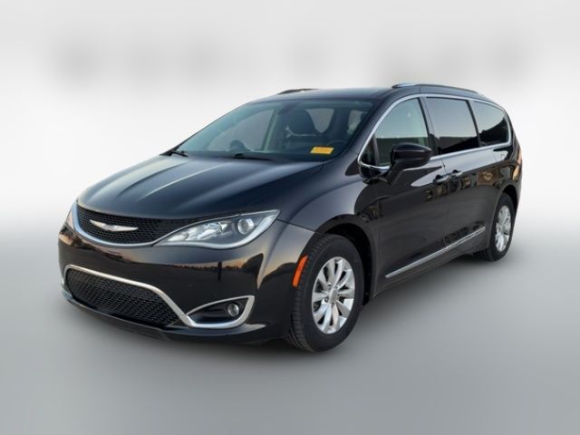 2018 Chrysler Pacifica Touring-L
