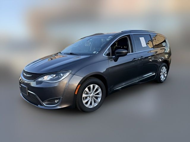 2018 Chrysler Pacifica Touring-L