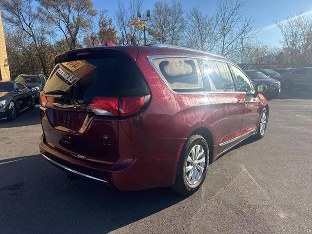 2018 Chrysler Pacifica Touring-L