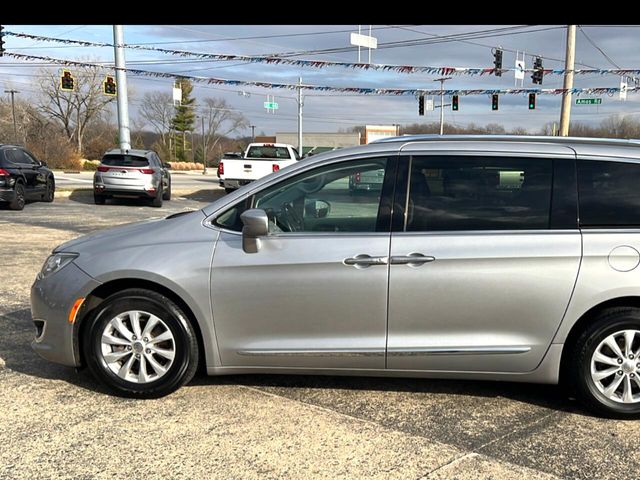 2018 Chrysler Pacifica Touring-L