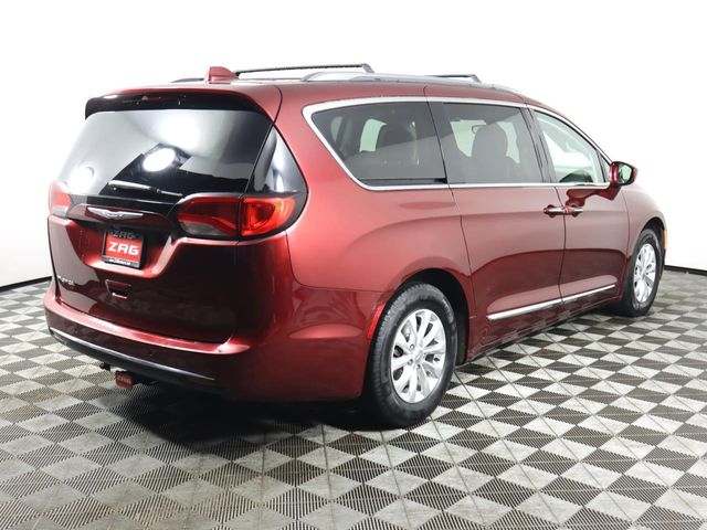 2018 Chrysler Pacifica Touring-L