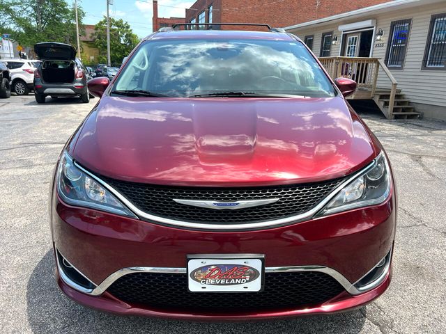 2018 Chrysler Pacifica Touring-L