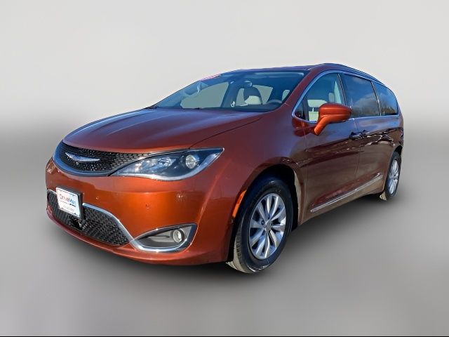 2018 Chrysler Pacifica Touring-L