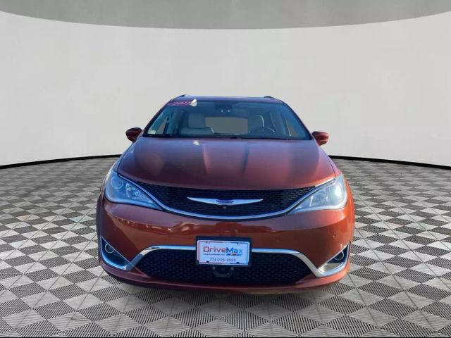 2018 Chrysler Pacifica Touring-L