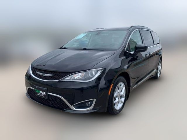 2018 Chrysler Pacifica Touring-L