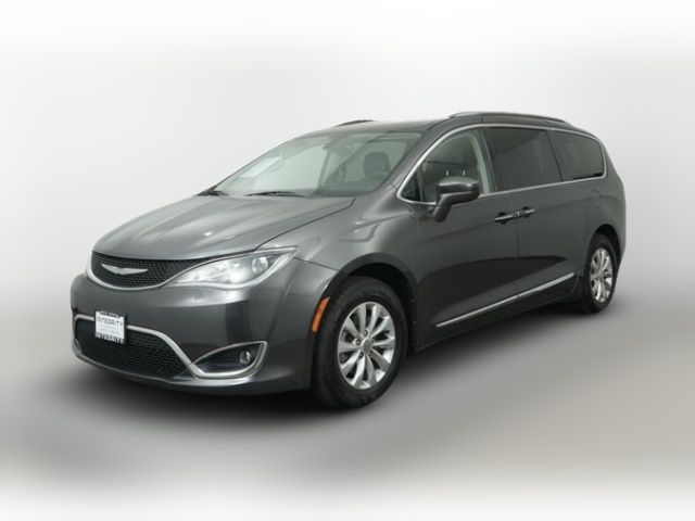 2018 Chrysler Pacifica Touring-L