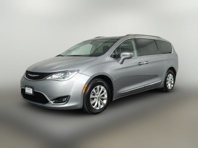 2018 Chrysler Pacifica Touring-L