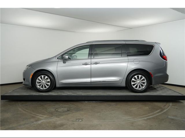 2018 Chrysler Pacifica Touring-L