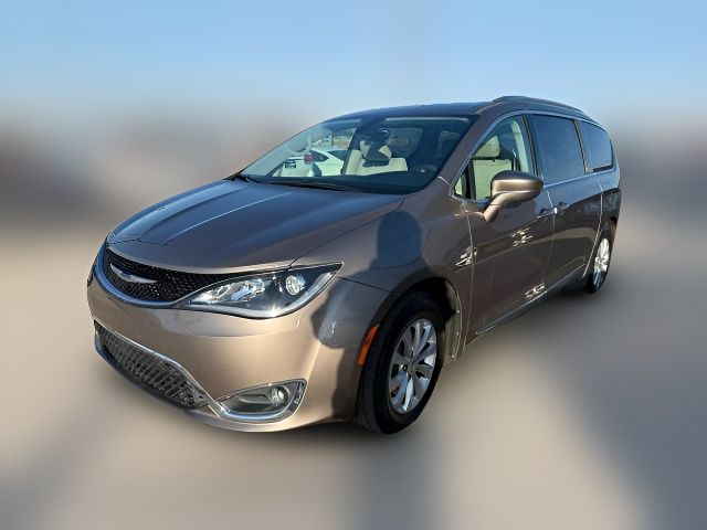 2018 Chrysler Pacifica Touring-L